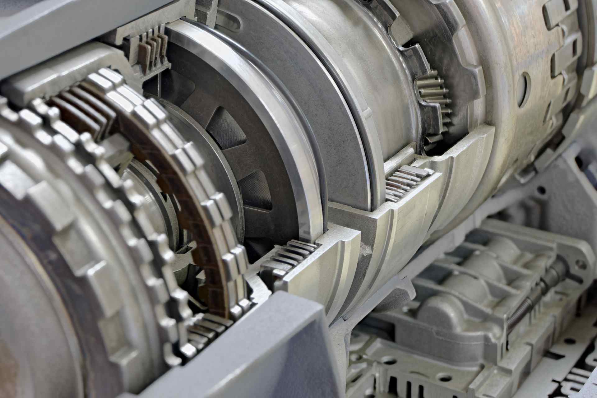 Internal parts of a mechanical power transmission system